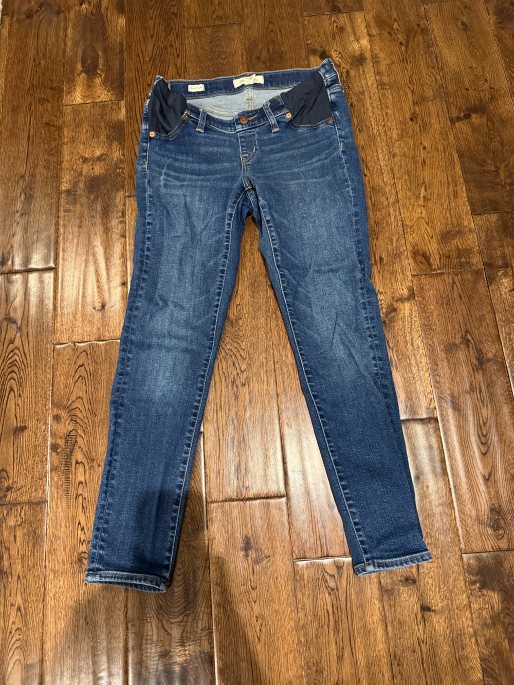 Madewell Skinny Jeans in Medium Blue Denim